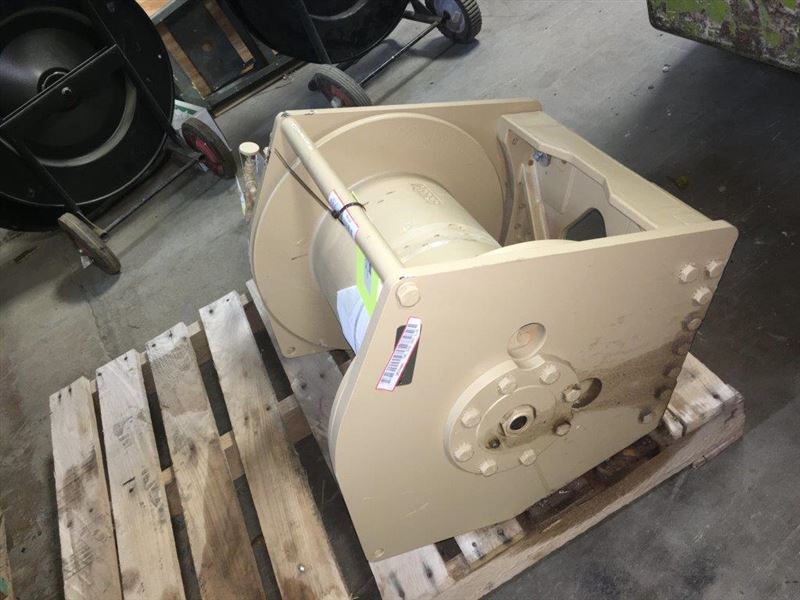 NEW PACCAR BRADEN PD12CSPL590 HYDRAULIC WINCH SOLD Best Used