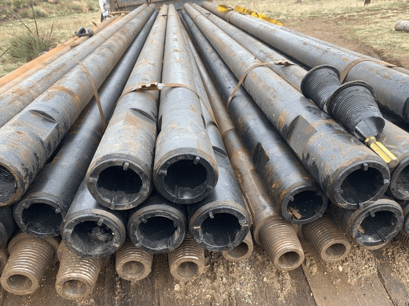 T3/TH60 style Drill Pipe (20' X 41/2" OD X 31/2 Reg) Best Used