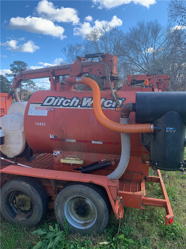 2009 Ditch Witch FX60 Vac Tank Setup Best Used/Rebuilt Machinery at East West Drilling