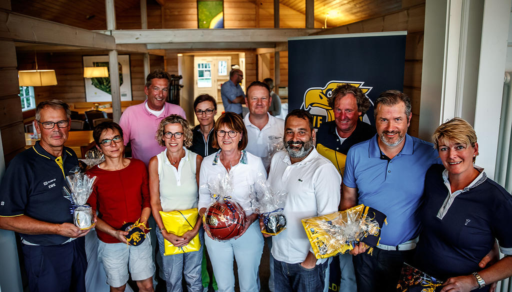 EWE Baskets Oldenburg News EWE Baskets Cup begeistert Sponsoren und