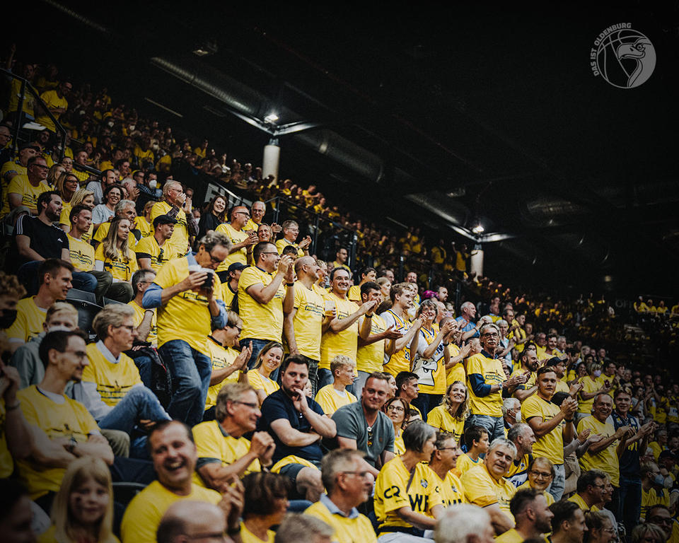 EWE Baskets Oldenburg News Das Abschiedsspiel in 100 Bildern!