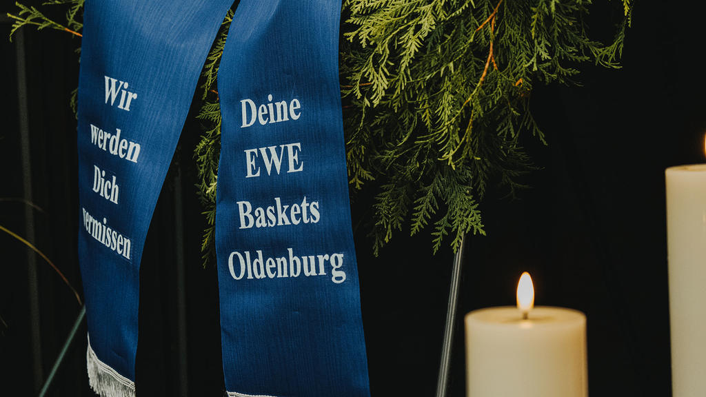 EWE Baskets Oldenburg News Trauerfeier Bewegender Abschied von