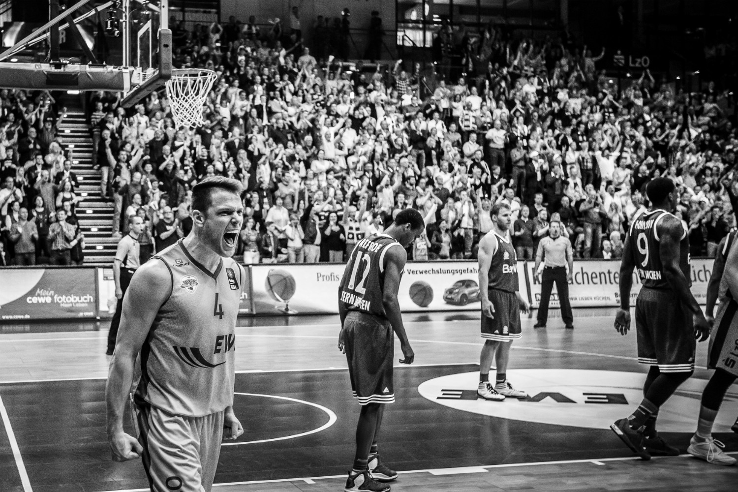 EWE Baskets Oldenburg Service Downloads Wallpaper Desktopmotive