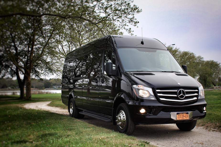 Southampton Car Service Ewlimo