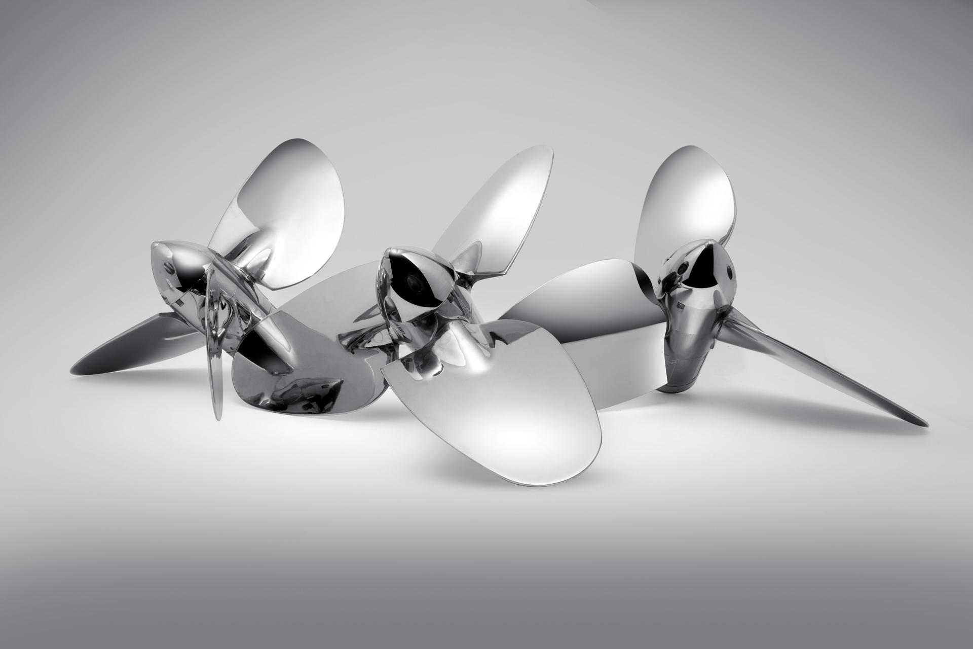 Ewol feathering sailboat propellers