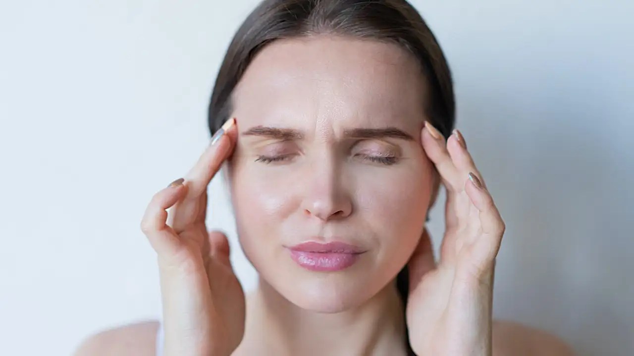 8 Effective Home Remedies to Treat Headaches Examin News