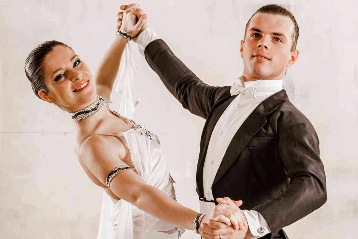 10 Ballroom Dress Code Etiquette Excellentetiquette