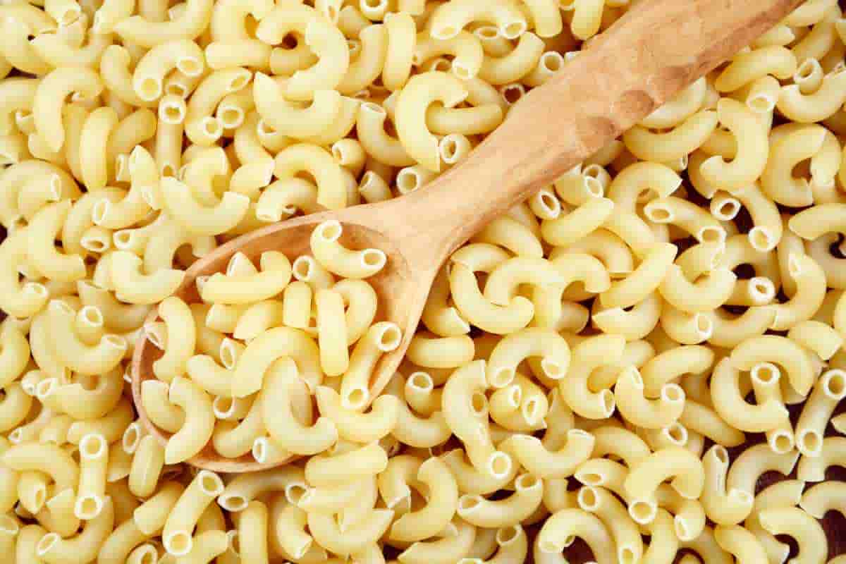 How To Eat Pasta With A Spoon? Excellentetiquette