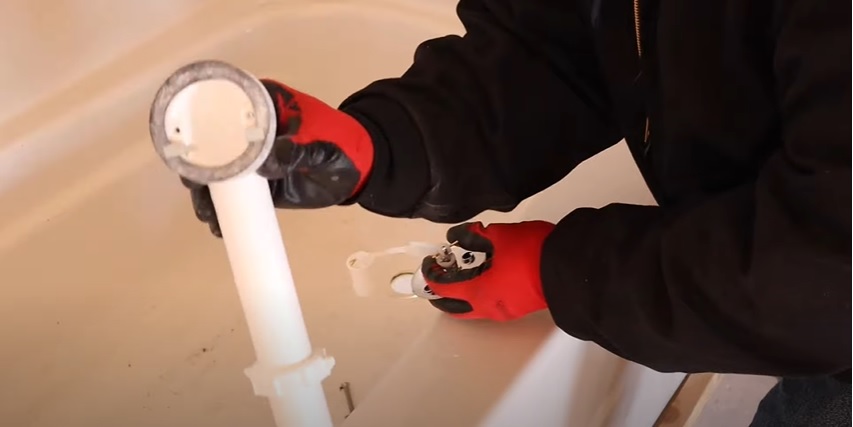 How To Install a Bathtub Drain in a DIY Home