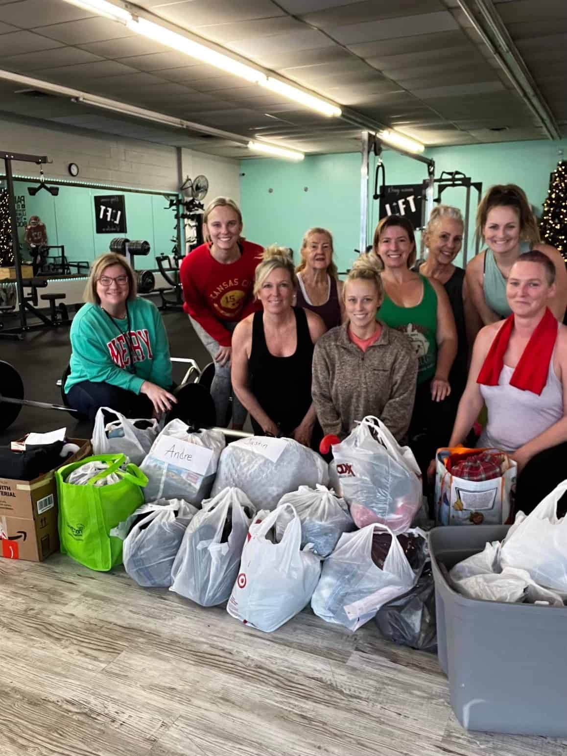 Community Showers Excelsior Springs Job Corps Students for Holidays