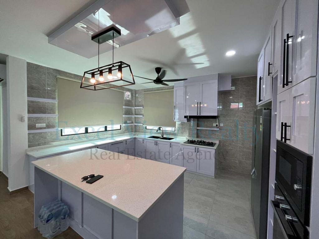 Detached House at Jerudong Excel View Realty