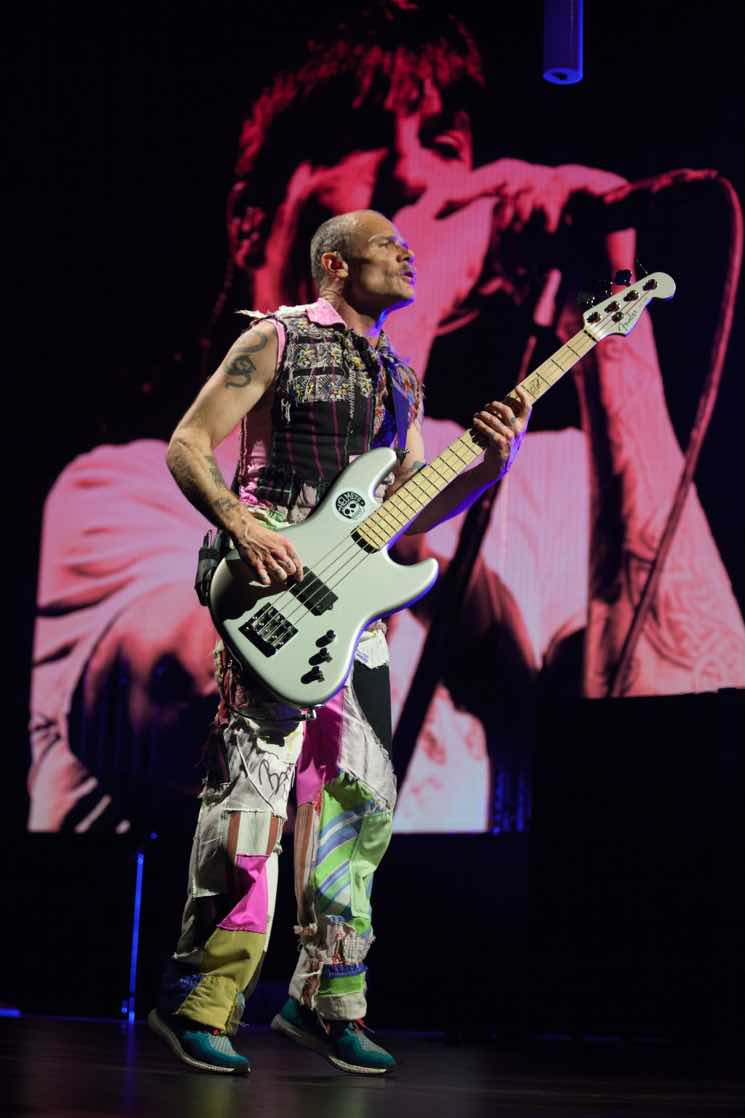 Red Hot Chili Peppers Rogers Arena, Vancouver BC, March 18 Exclaim!
