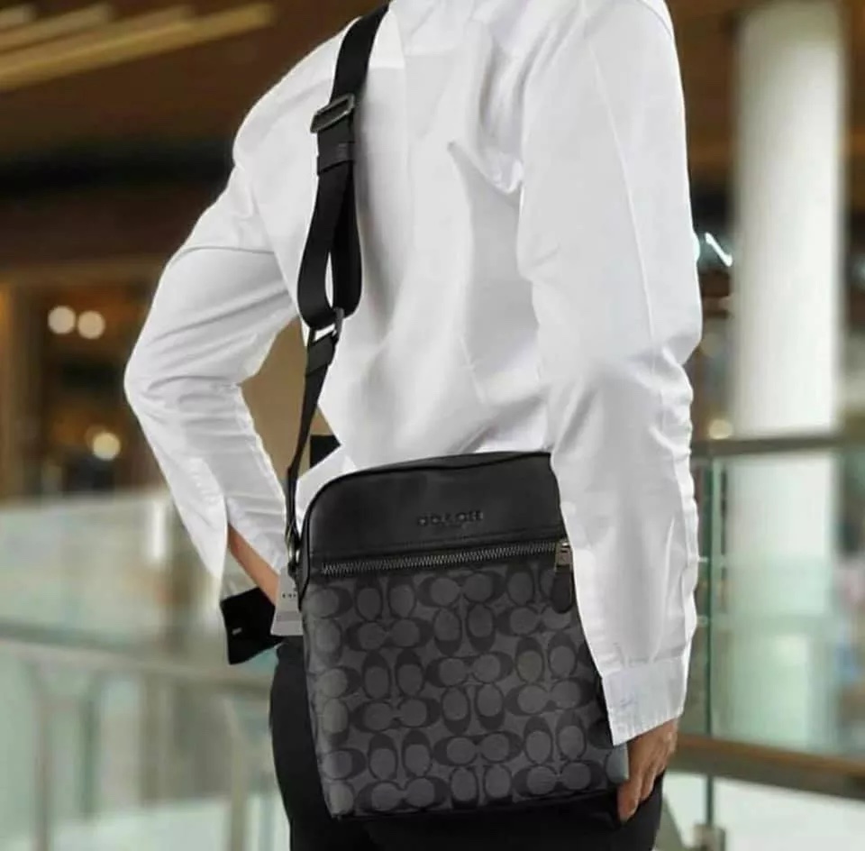 Coach Houston Flight Bag In Signature Canvas atelieryuwa.ciao.jp