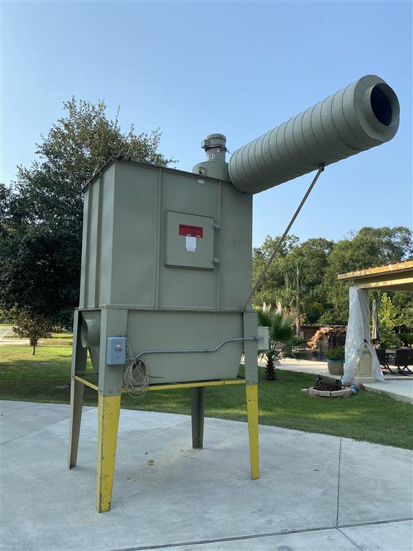 Used MURPHYRODGERS MRM124D DUST COLLECTOR