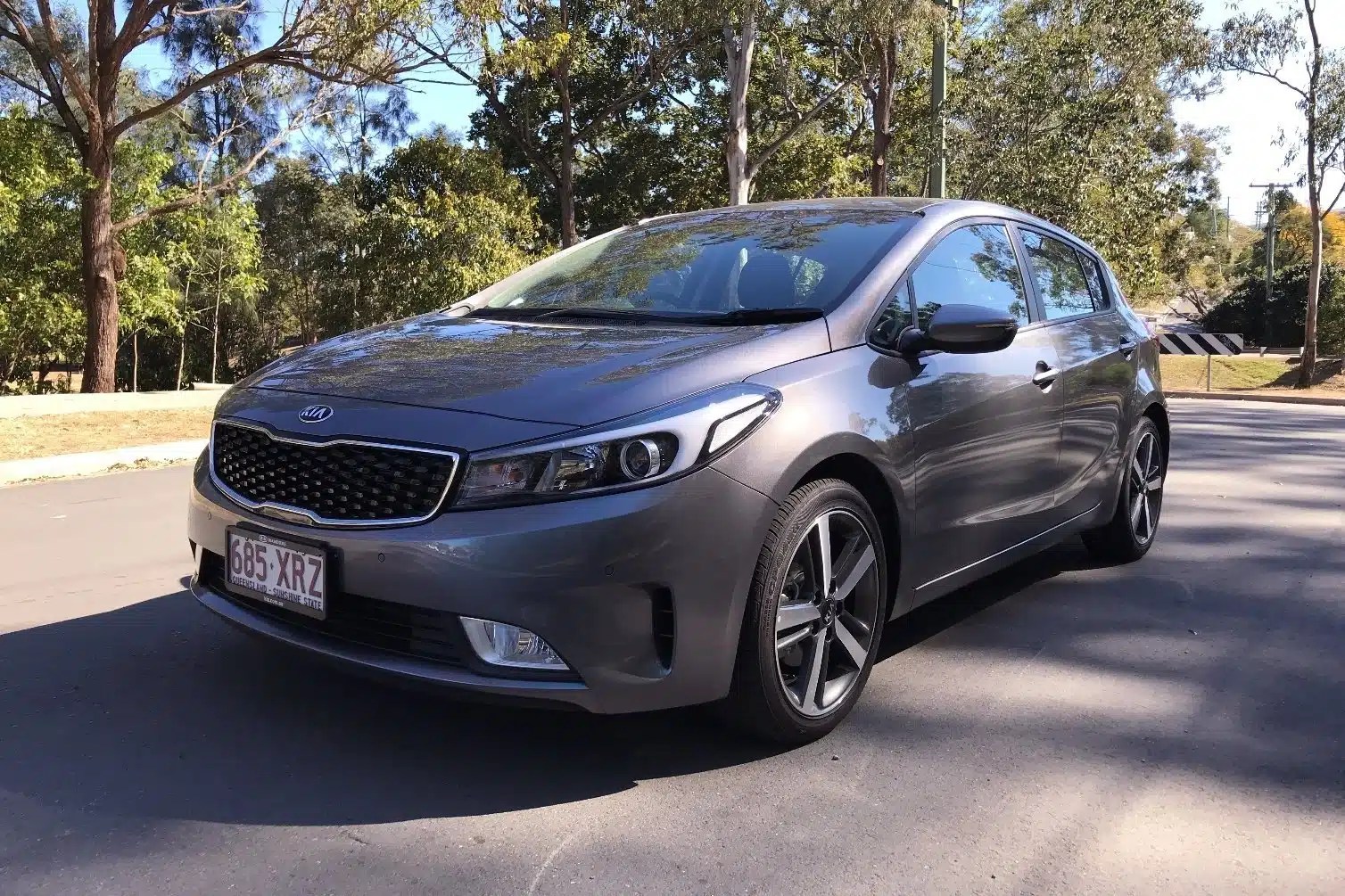 Auto Review 2018 Kia Cerato Sport (hatch)