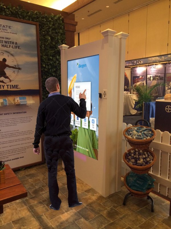 Photo Mirror Tradeshow Exhibit Exhibit Interactives