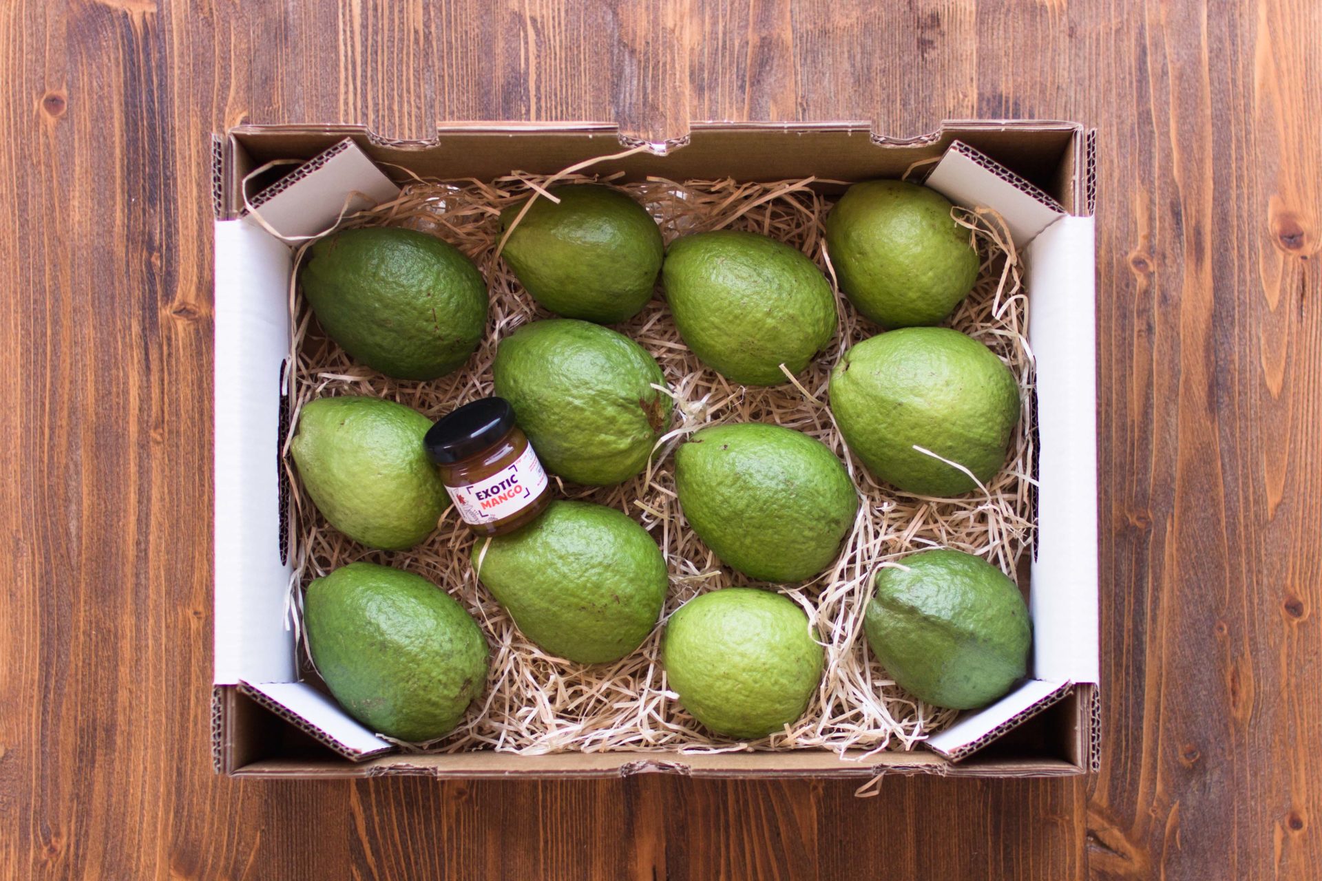 Buy fresh guavas online from our Farm in Spain