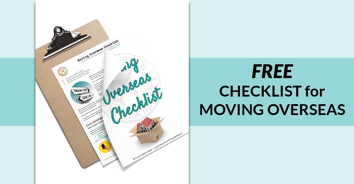 A FREE moving abroad checklist to download!