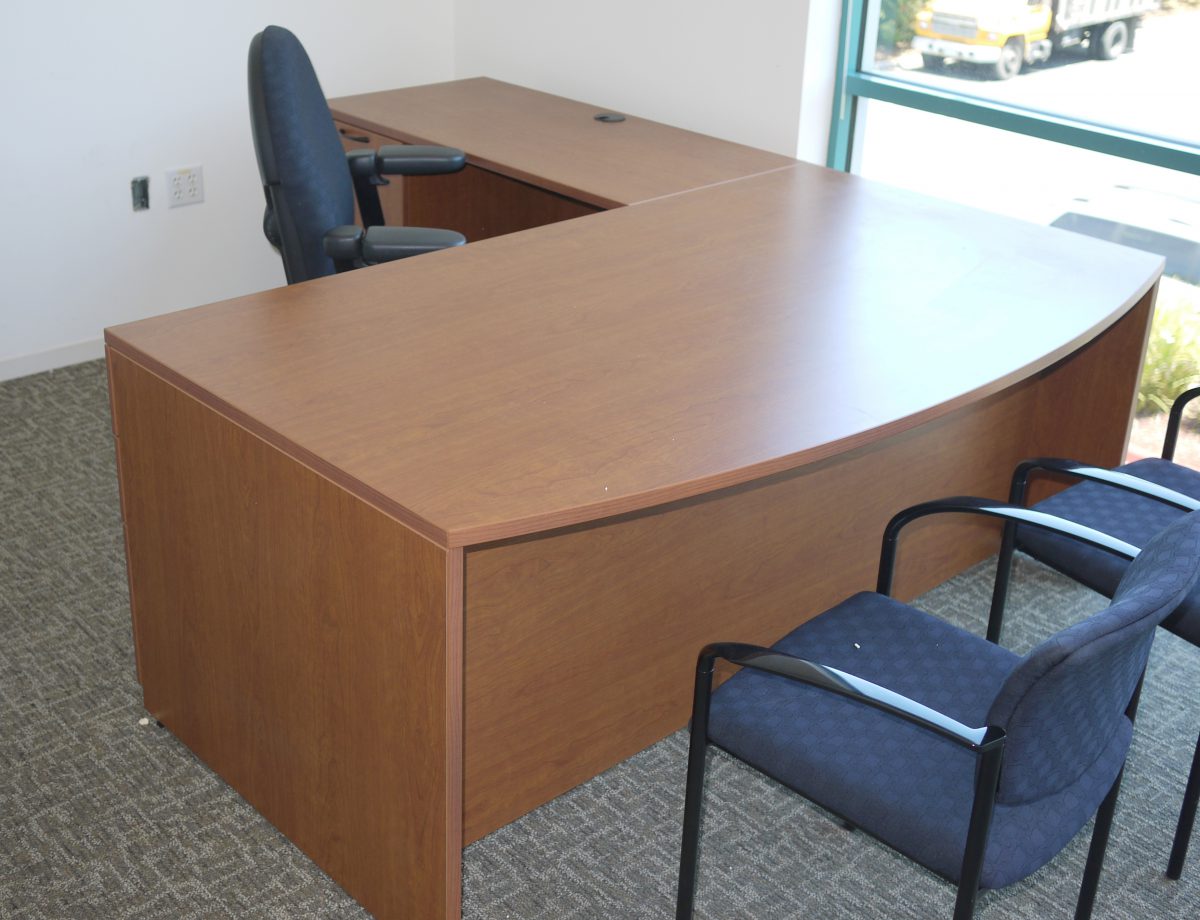 Cherry Laminate Left Handed L Shape Desk Unit 6’0″x7’0″ Solutions