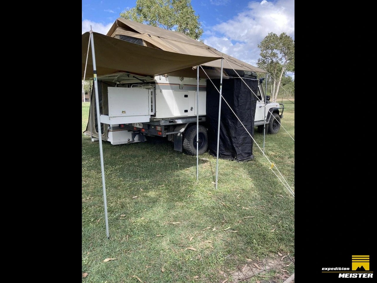 1987 Landrover 6x6 dual cab with slide on camper > For sale > Australia