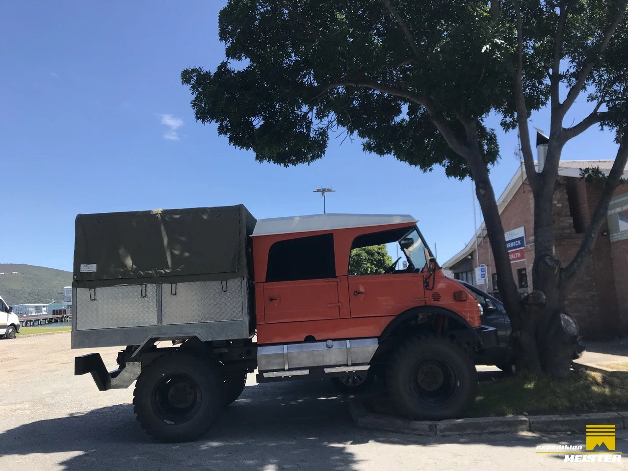 Fully Rebuilt Double Cab 416 Mercedes Benz Unimog > For sale > South Africa