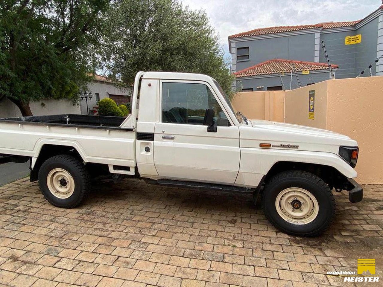Toyota Land Cruiser Single Cab > For sale > South Africa