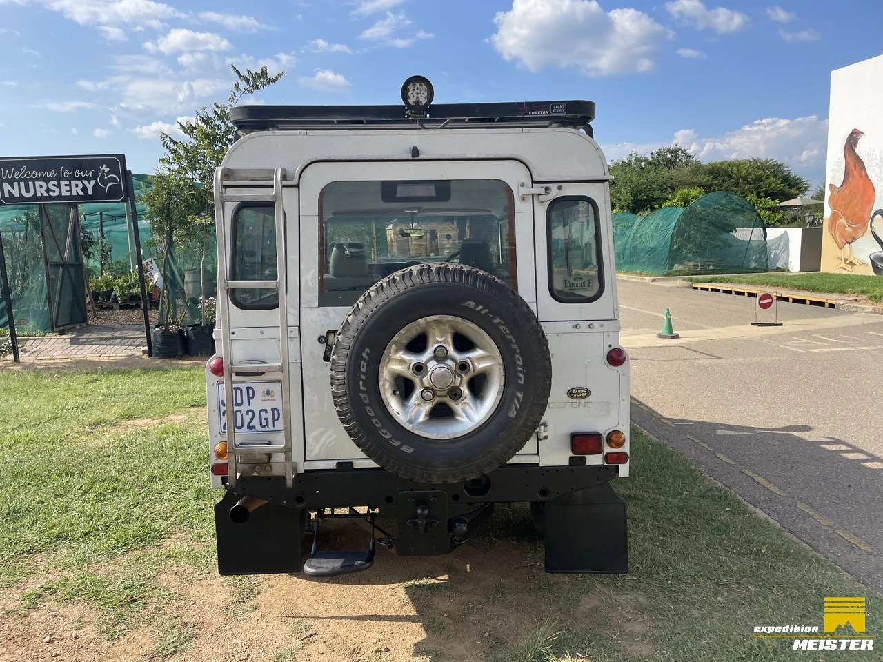 Land Rover Defender 110 Td5 > For sale > South Africa