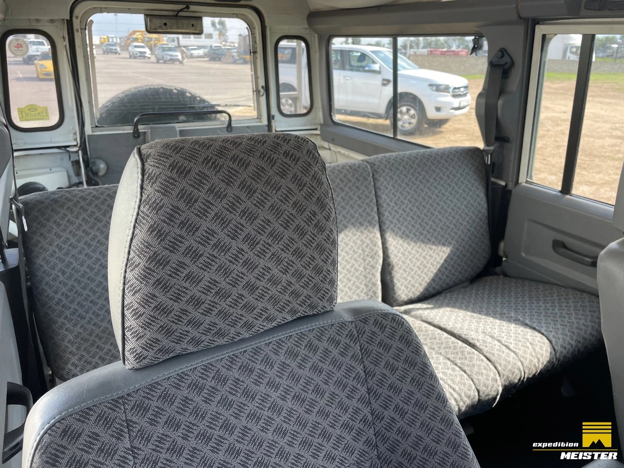 Land Rover Defender 110 Td5 > For sale > South Africa