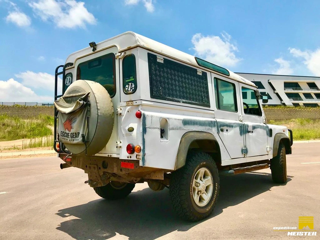 Land Rover Defender Td5 > For sale > South Africa