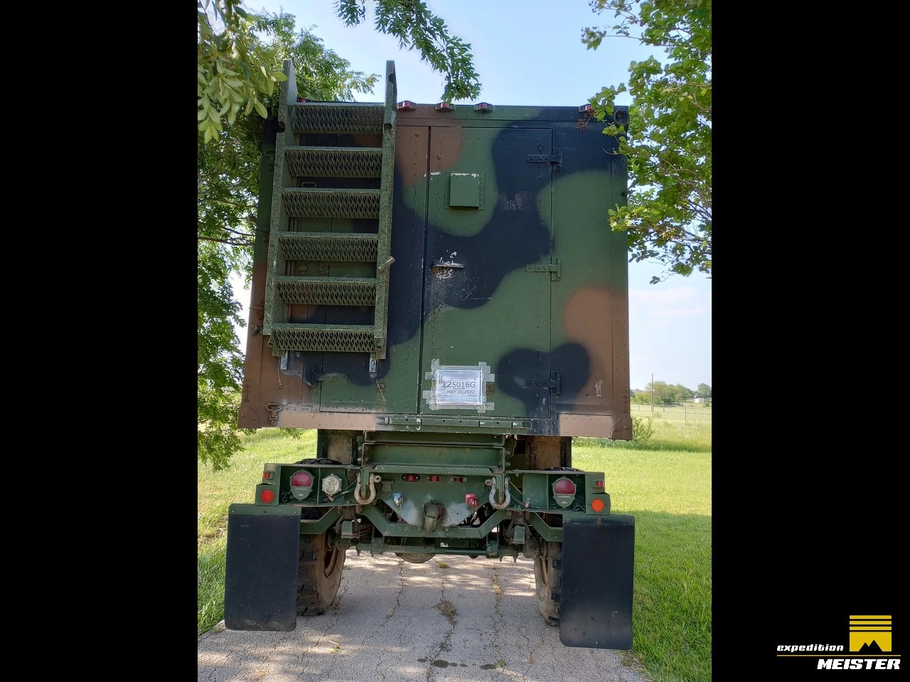 1994 Stewart & Stevenson LMTV M1079 2 1/2 Ton 4X4 Camper Truck