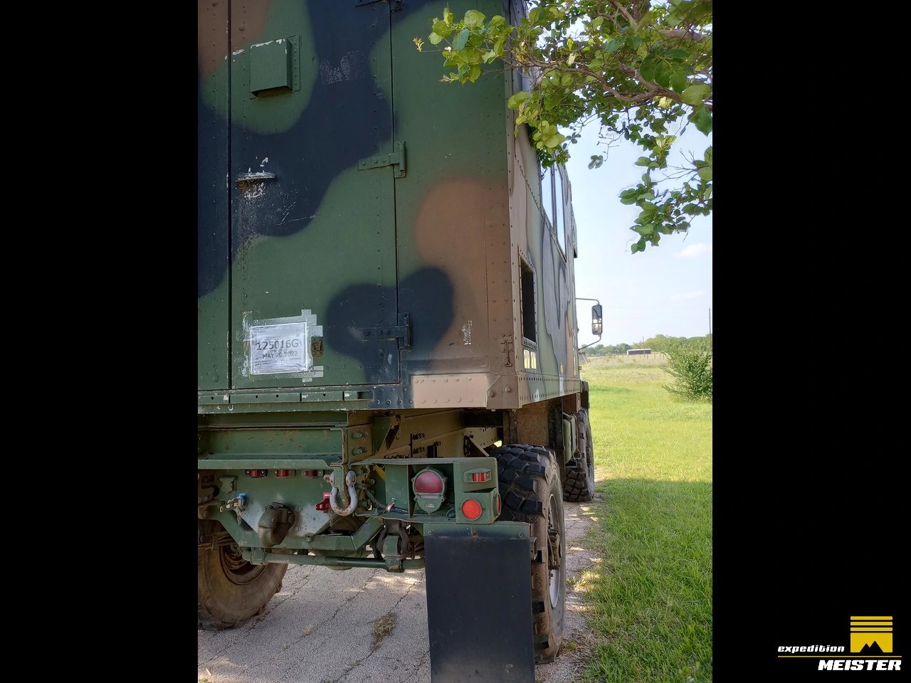 1994 Stewart & Stevenson LMTV M1079 2 1/2 Ton 4X4 Camper Truck