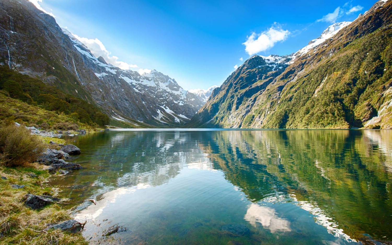 Milford Sound Track Top Tours and Tips