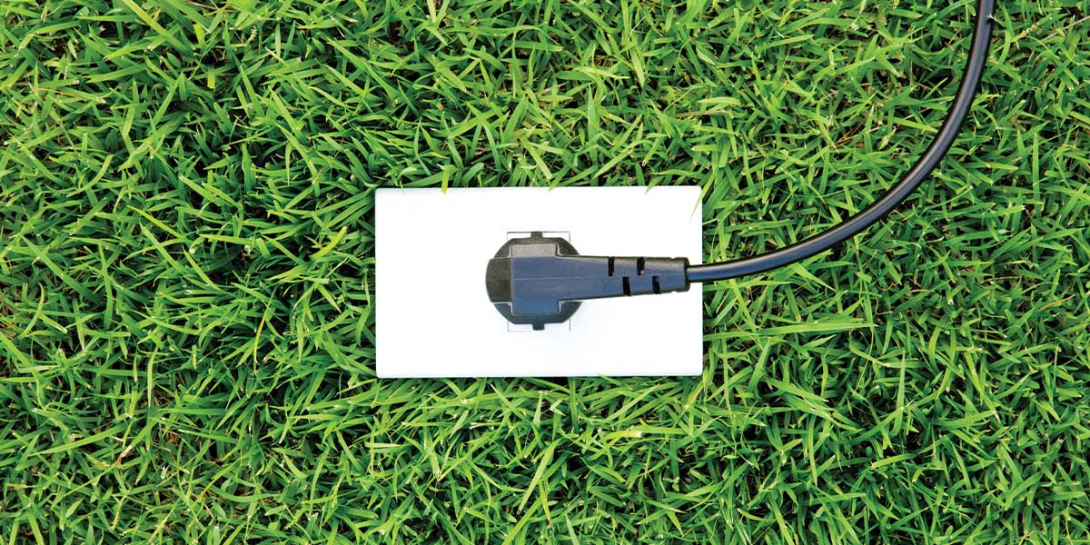 How Do Grounded Outlets Work? Expert Electric