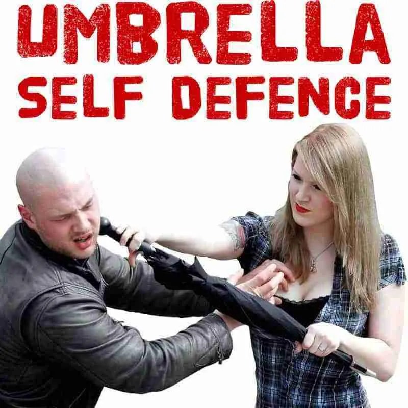 The rain umbrella and selfdefense Fighting Tips Street Fight