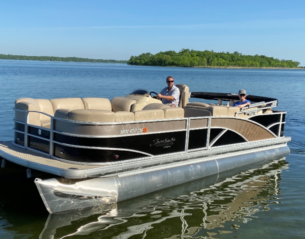 Toon Tastic Pontoon Rentals LLC Explore Alexandria Minnesota