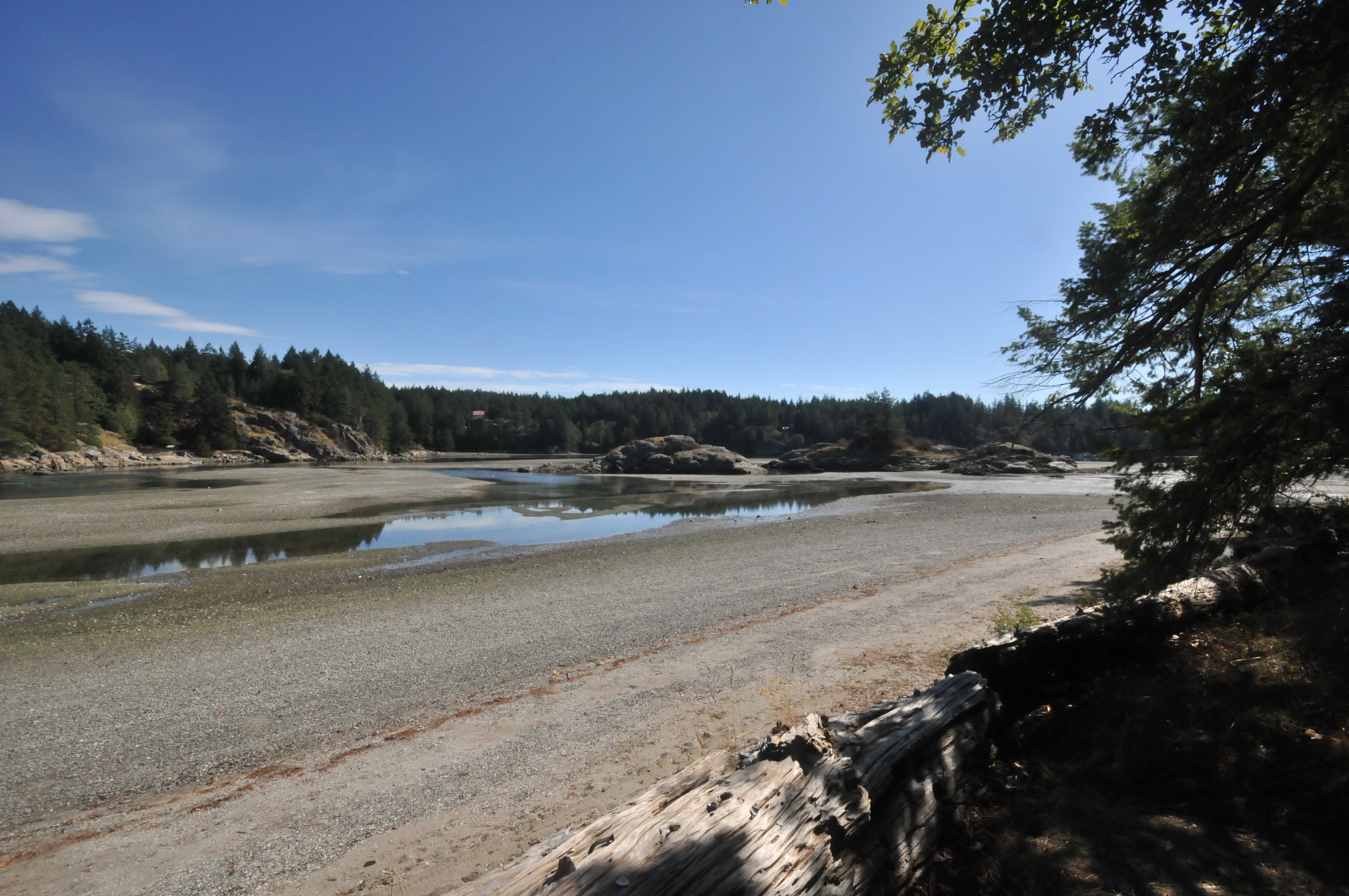 Mansons Landing Provincial Park (DayUse)