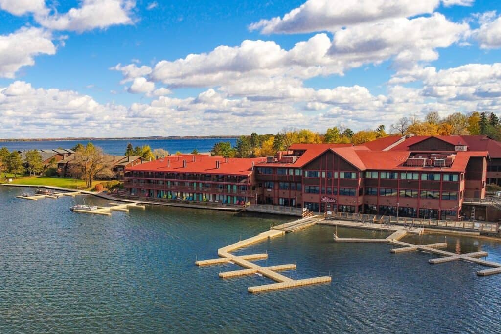 Home Explore Brainerd Lakes
