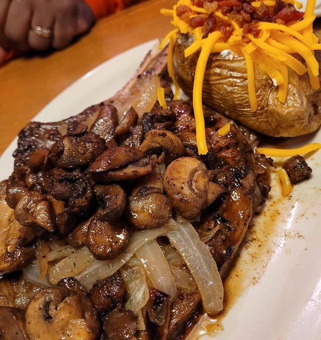 Texas Roadhouse Explore Bristol