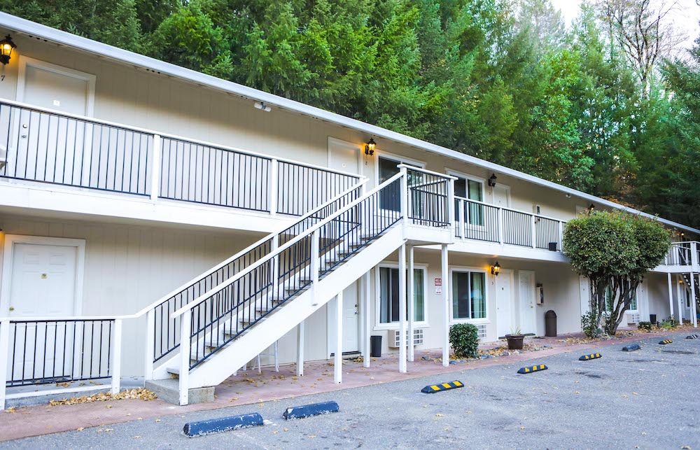 Gallery Explore Cobb CA