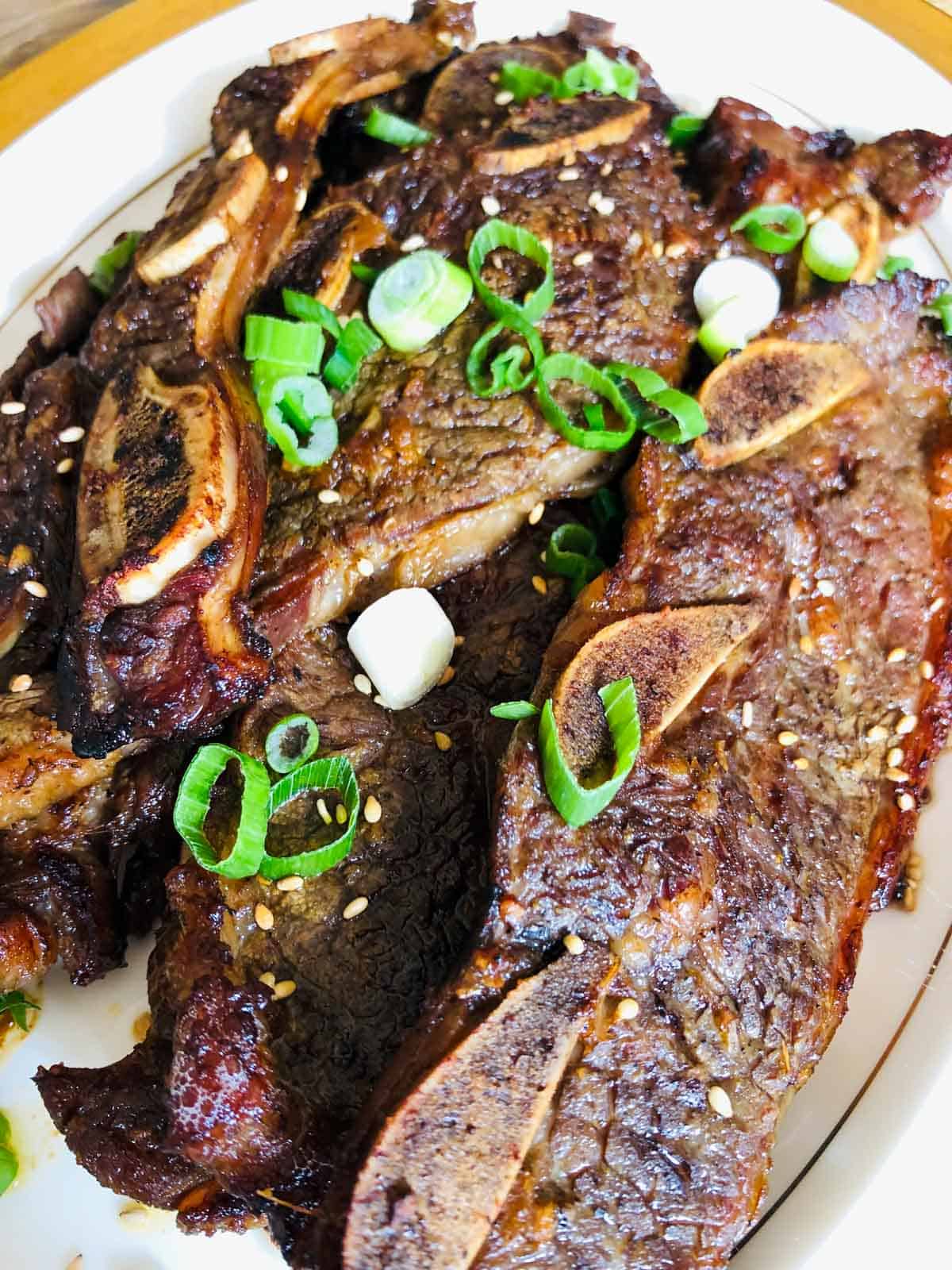 The 10 Best Side Dishes To Serve With Korean Short Ribs (Kalbi