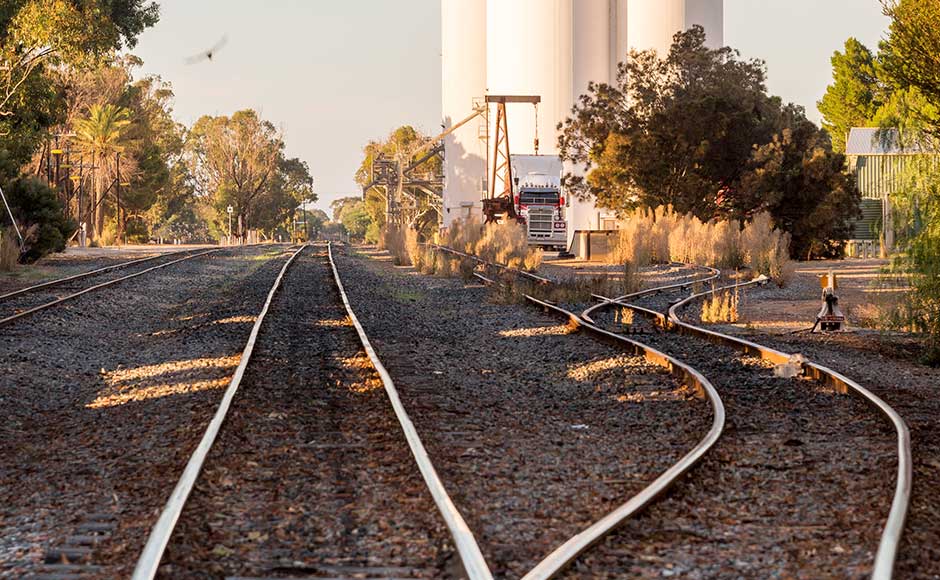 Explore Cummins Cummins, South Australia