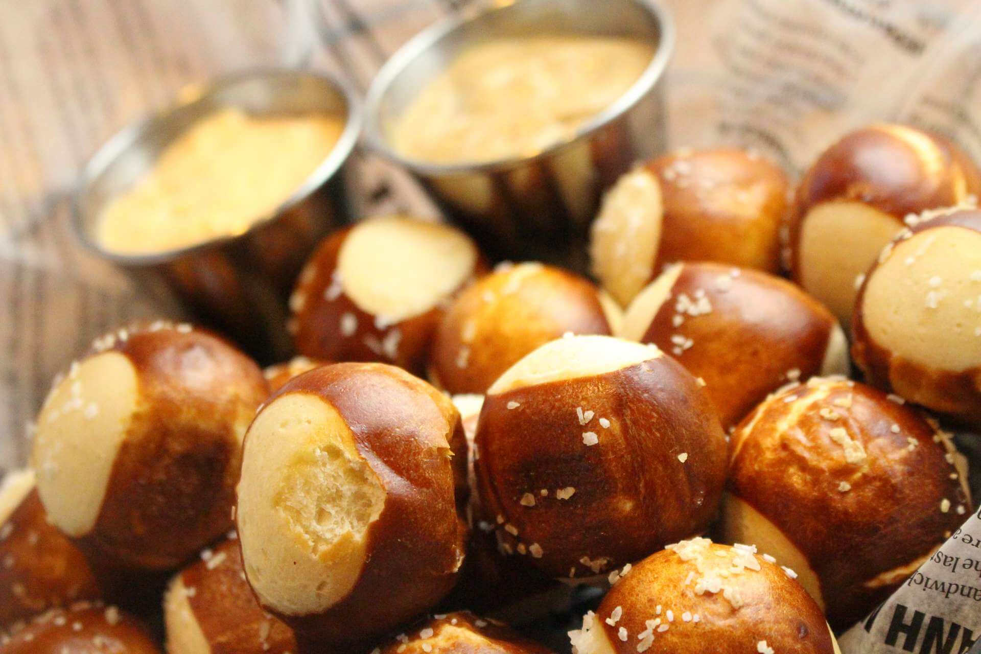 The Village Squire South Elgin Explore Elgin Area