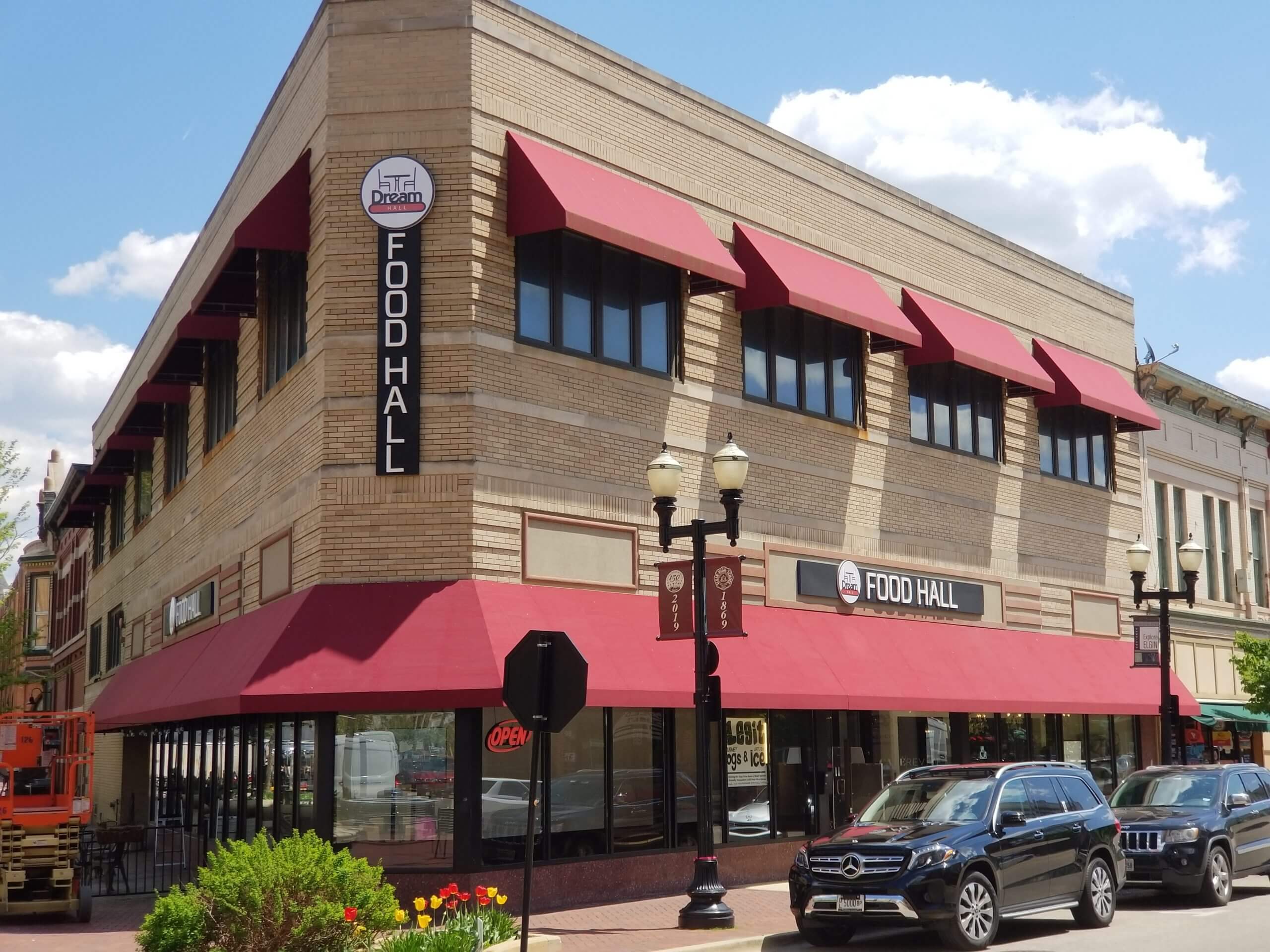 Dream Hall 51 Explore Elgin Area