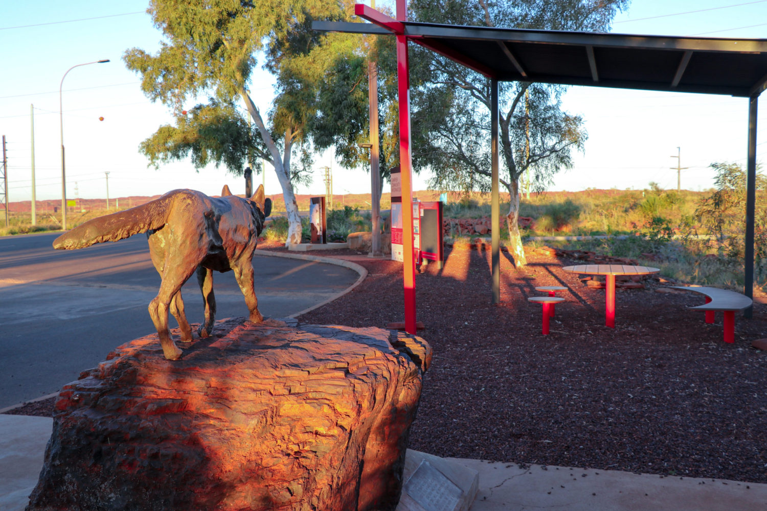 Red Dog Memorial Statue Explore Karratha