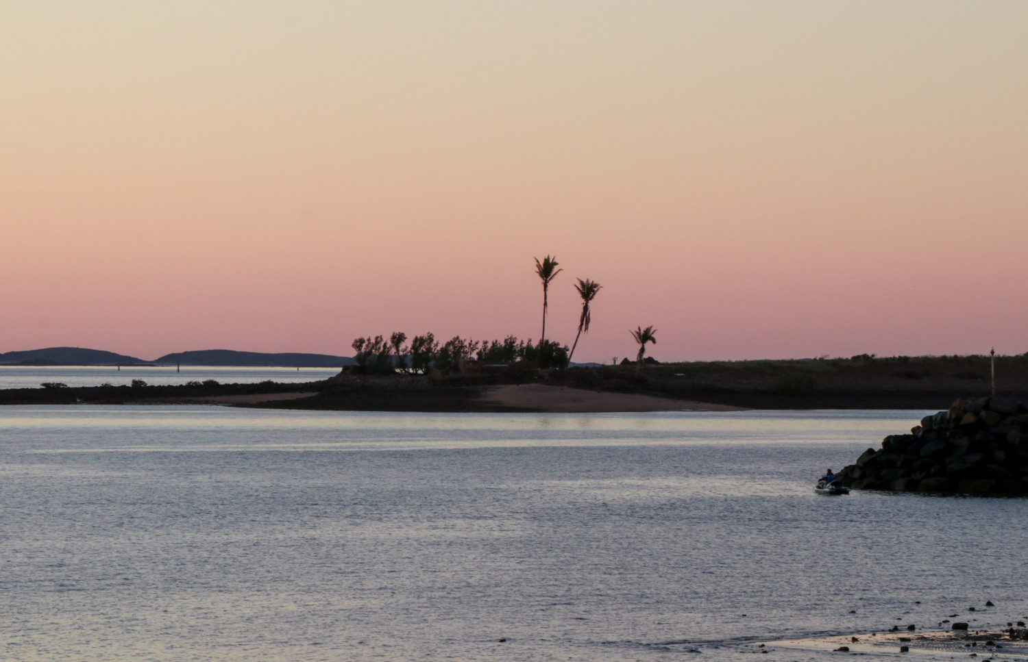Dampier Boat Ramp Beach Explore Karratha