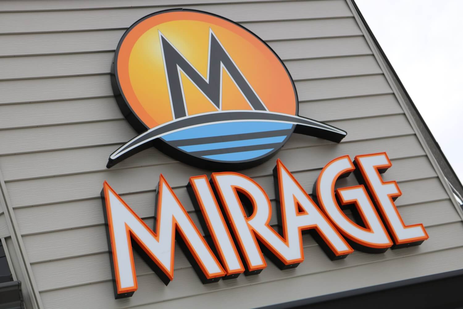 Mirage Sports Bar & Grill ExploreLaCrosse