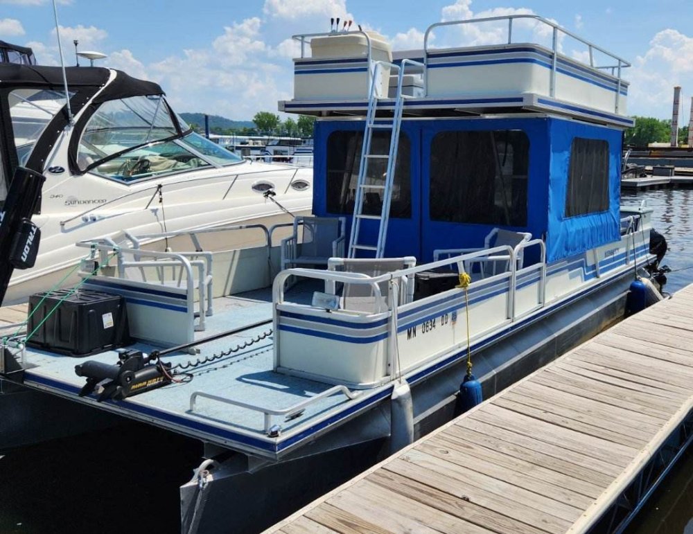 Boat Rentals for the La Crosse Region ExploreLaCrosse
