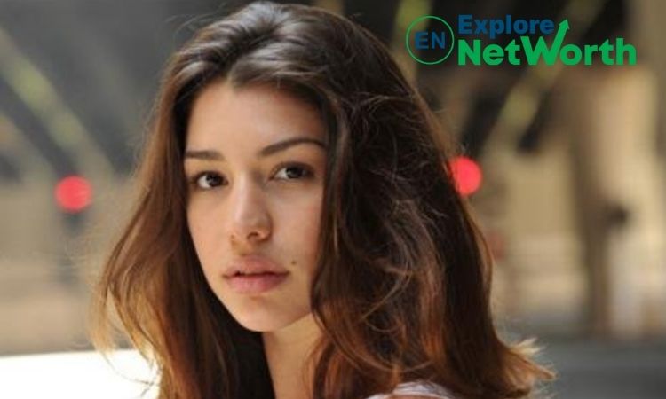 Jamie Gray Hyder Net Worth 2022, Biography, Wiki, Age, Parents, Family