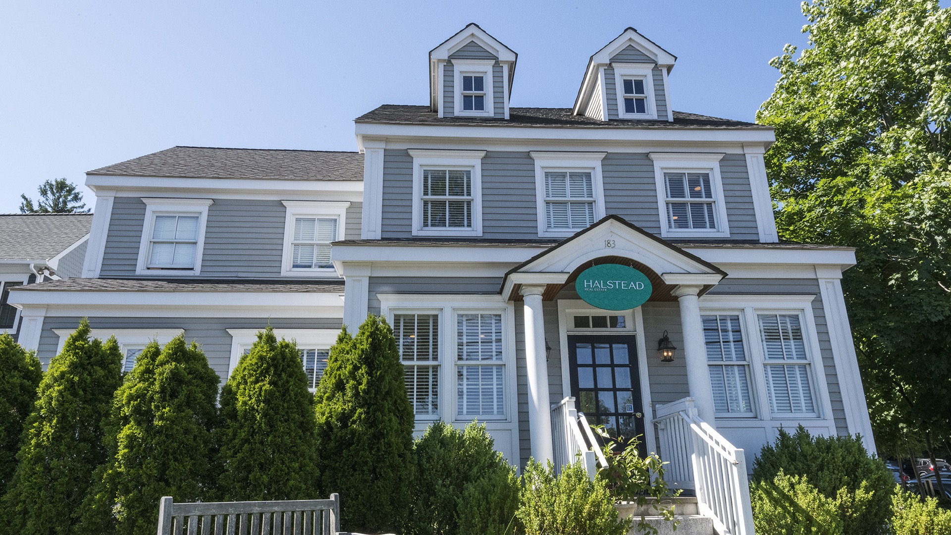 Real Estate Services Explore New Canaan