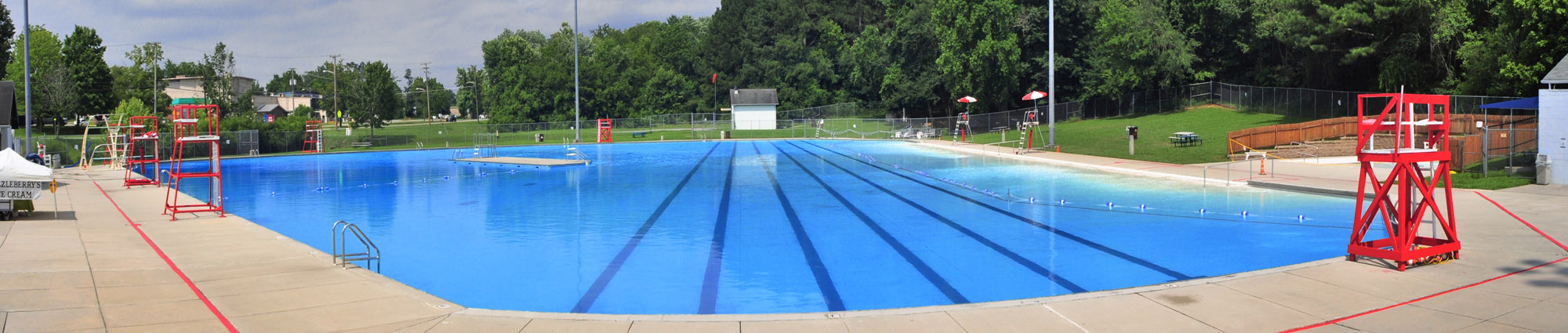 Outdoor Pool Explore Oak Ridge